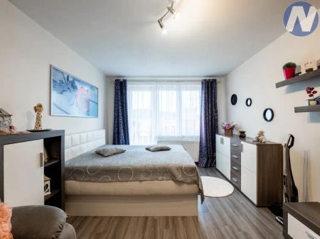 Pronájem vybaveného bytu 2+1(upraven na 3+1) s balkonem, náměstí Přátelství, Prachatice - Photo 3