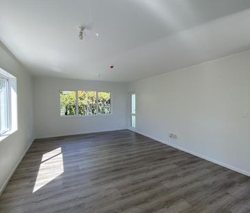 21C Lyn Grove - Photo 2
