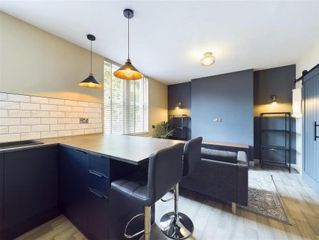 1 bedroom apartment to rent - Photo 5