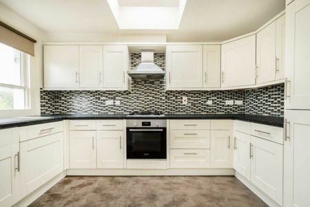 Buckland Crescent, Belsize Park, NW3 - Photo 5