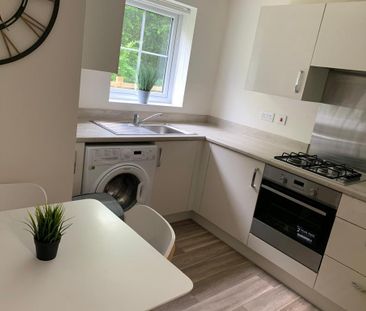 2 bedroom flat to rent - Photo 4