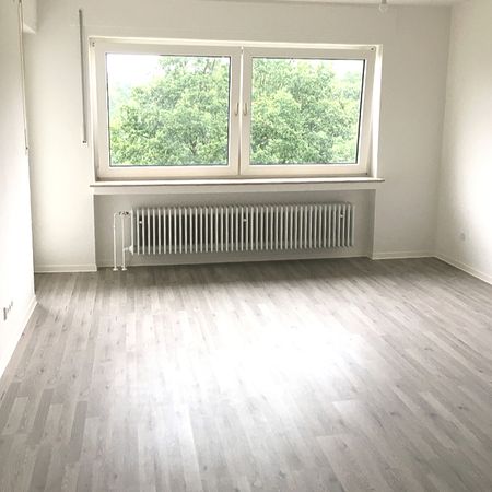 Zauberhafte Dachgeschoss-Wohnung sucht netten Mieter! - Foto 2