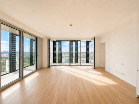 DC2 Tower: 43. Etage mit Weitblick: Erstbezug U1 Donauinsel SKY RESIDENCES - Foto 1
