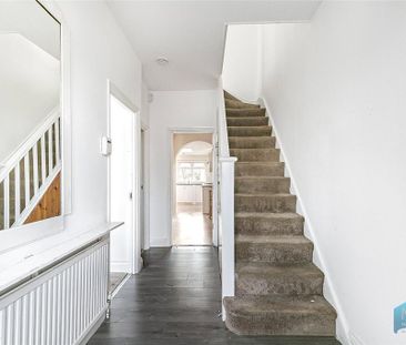 4 bedroom semi-detached house to rent - Photo 4