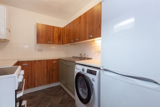 Hernes Road, Oxford - Photo 1