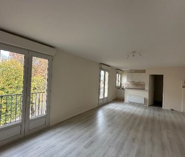 Location Appartement 1 pièce 32m² DAMMARIE LES LYS 77190 - Photo 1