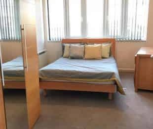 Standard Loft Apartment - Photo 4