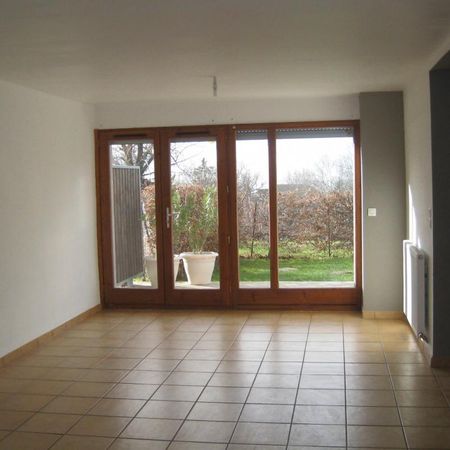 Location Appartement 4 pièces 105m² ST PIERRE D ALBIGNY 73250 - Photo 3