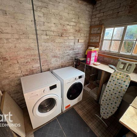 1 bedroom in a house share to rent - Photo 4