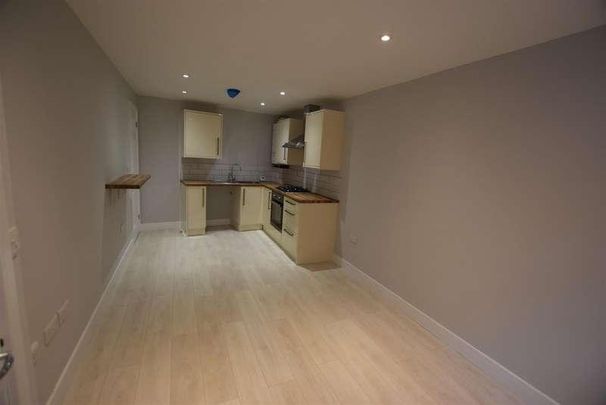 Lode Court, Old Station Road, CB8 - Photo 1