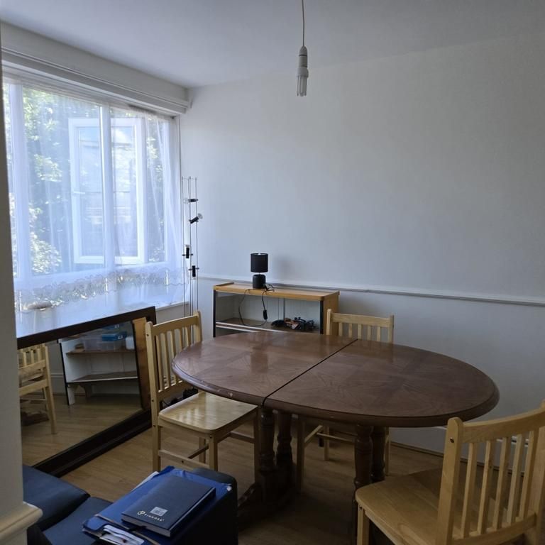 Flat share to rent - Photo 1