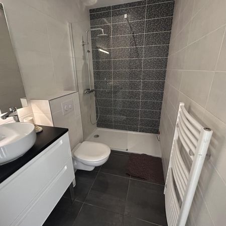 Location Appartement 2 pièces 37m² GRANVILLE 50400 - Photo 4