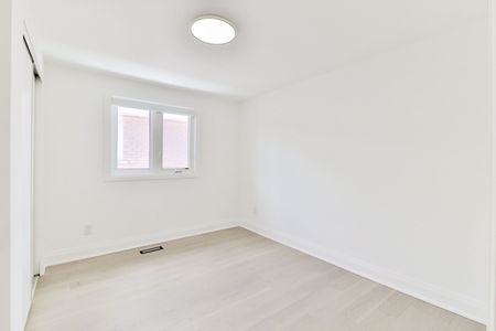 For Lease - 105 Chloe Crescent, Markham, Ontario - Photo 3