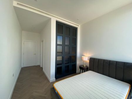 3 bedroom flat to rent - Photo 3