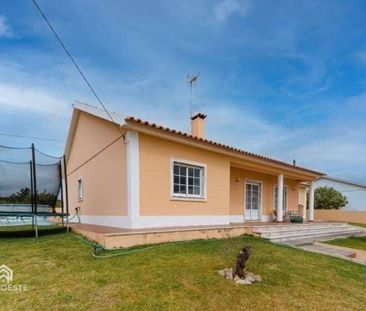 Lisboa, Lisbon - Photo 4