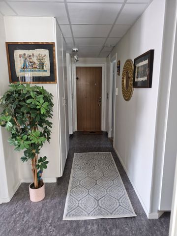 Äkagatan, Sala - Photo 3