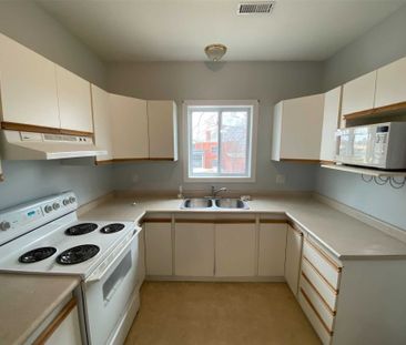 For Lease - 76 Guelph Street Unit# D, Halton Hills, Ontario - Photo 5