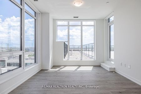 For Lease - 3 Rosewater Street Unit# 708W, Richmond Hill, Ontario - Photo 2