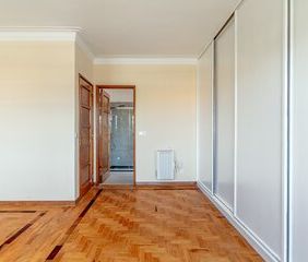 House Isolated in the center 8 bedrooms Parede Cascais - garden, sw... - Photo 3