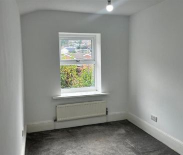 3 Bedroom Terraced To Let - Photo 3
