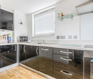 2 bedroom apartment to rent - Photo 6