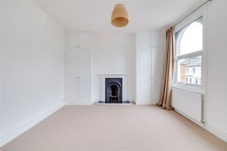 A beautiful four bedroom period property in Munster Village. EPC rating D - Photo 4