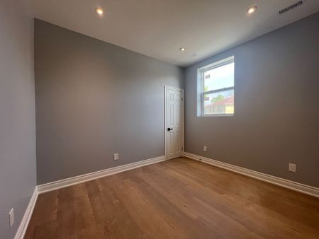 For Lease - 2386 Lake Shore Boulevard Unit# 202, Toronto, Ontario - Photo 4