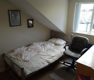 140 Dunluce Avenue, Belfast BT9 7AZ - Photo 6