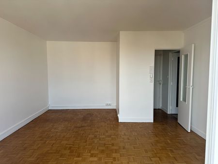 Apartment - Photo 4