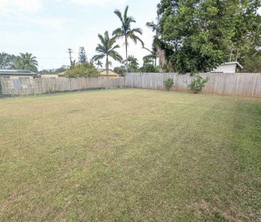 MODERN AND SPACIOUS - Photo 6