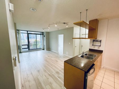 For Lease - 5 Mariner Terrace Unit# 208, Toronto, Ontario - Photo 3