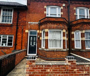 2 bedroom flat to rent - Photo 6