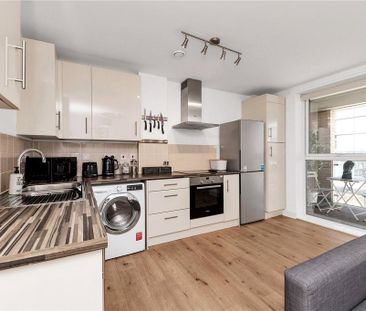 2 bedroom apartment to rent - Photo 6