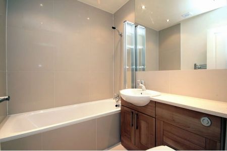 2 Bed Flat, Lithos Road, NW3 - Photo 5
