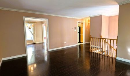 Devonport Avenue, Fall River 24-117 - Photo 2