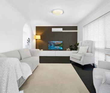 15 Greenbank Drive, Werrington Downs - Photo 4