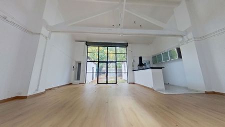 Location Maison 5 pièces 154m² - Photo 3