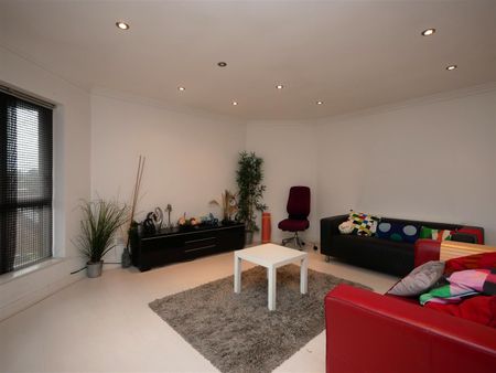 33 Hampton Manor, Hampton Park, Belfast, - Photo 3