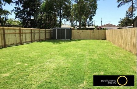 Coastal Living in Thorneside – Spacious Family Home Near the Water - Photo 3