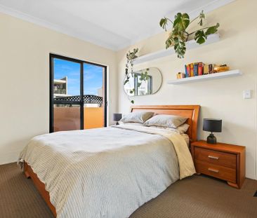 Centrally Situated, Private and Secure Penthouse — Three Bedroom, T... - Photo 1