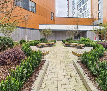 1 bedroom flat to rent - Photo 6