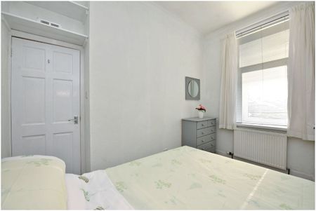 1 Bed Flat, Elmfield Avenue, AB24 - Photo 5