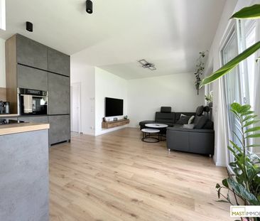 Sehr helle, gut eingeteilte 3-Zimmer-Wohnung mit Terrasse - Photo 1