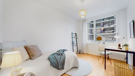 "neuwertige 4.5 ZWG in Bern Brünnen" - Photo 3