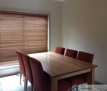 2 / 8 Crimson Drive, Doveton - Photo 3