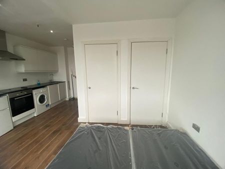 Studio to rent - Photo 4