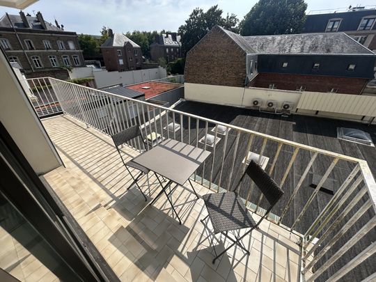 T2 CENTRE VILLE AMIENS AVEC BALCON - Photo 1