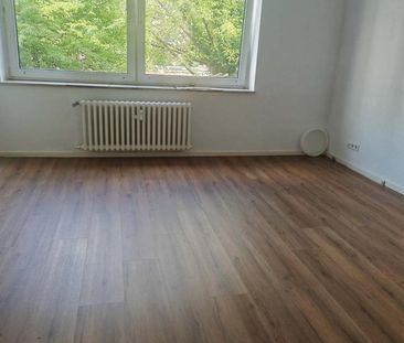 3ZW WOHNUNG BALKON WANNENBAD KÜCHE GÄSTE WC GARTEN MITBENUTZUNG SCH... - Photo 1
