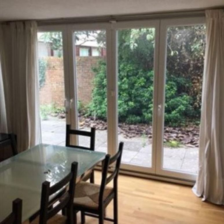 4 bedroom house to rent - Photo 1