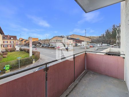 Gemütliche 3.5-Zimmer-Wohnung mit Balkon in zentraler Lage in Allschwil - Photo 5